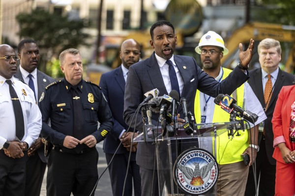 Atlanta Mayor Pledges to Help Businesses Hit by Water Outages as He Seeks to Improve System