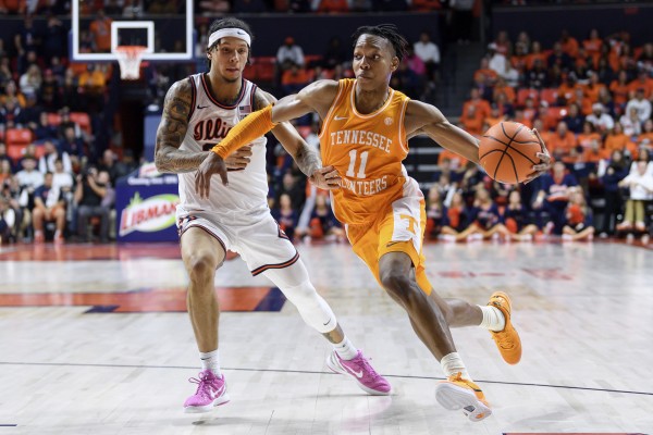 No. 2 Auburn Closes The Gap On No. 1 Tennessee As The S... | AccessWDUN.com