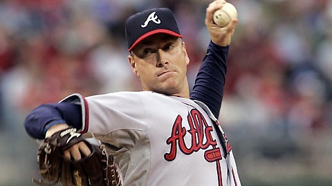 Tom Glavine Signs $8 Million Deal to Return to Braves