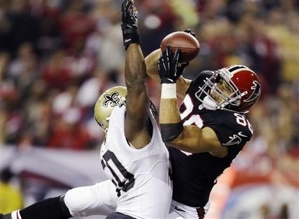 Falcons tight end Tony Gonzalez still looking for first playoff win 