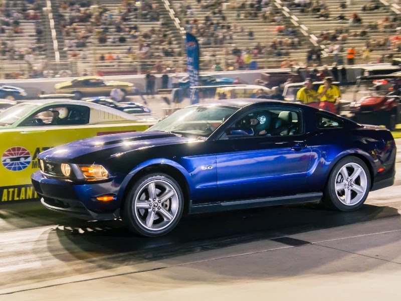 Friday Night Drags points season opens at AMS