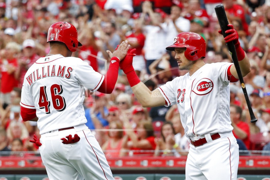 Braves acquire power-hitting OF Adam Duvall from Reds