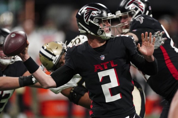 Mariota eager to live up to expectations as Falcons new QB