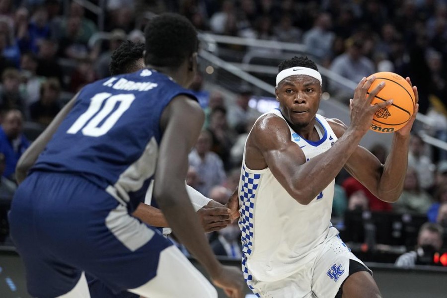 Kentucky’s Oscar Tshiebwe, National POY, Returning For... | AccessWDUN.com