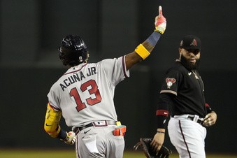 Marte hits winning HR in 10th, Pirates sweep Braves