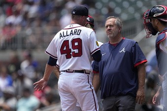 Braves shut down Mike Soroka because of right shoulder inflammation