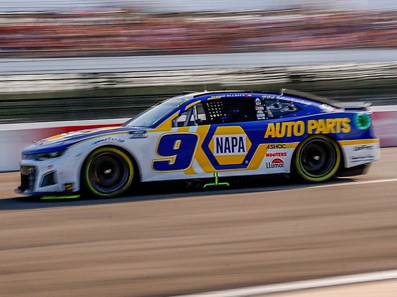 Chase Elliott wins 2022 NASCAR Cup Series Regular Season Championship