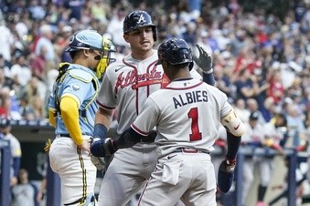 Austin Riley's two-run homer, 06/08/2023