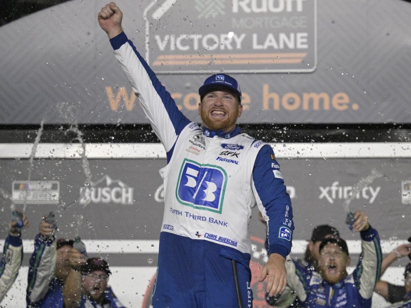 PODCAST: Hard Left Turn - Buescher wins Daytona, Wallac... | AccessWDUN.com