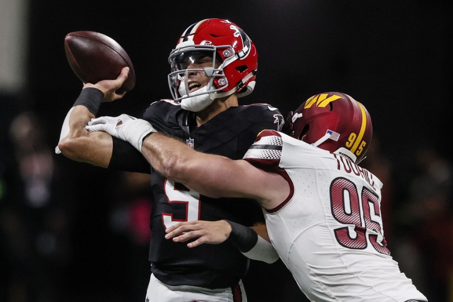 Falcons sign former Georgia Bulldog DL